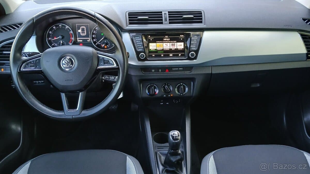 2016 Škoda FABIA - 16