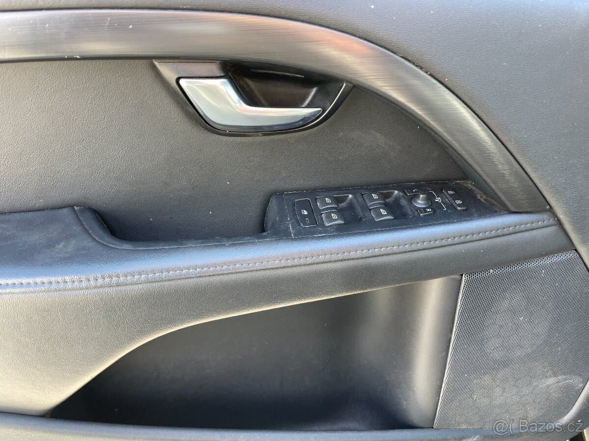 2014 Volvo XC70 - 16