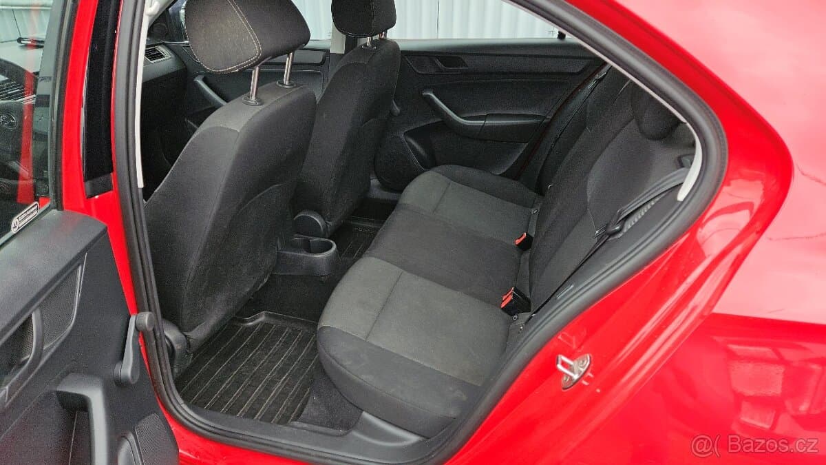 2016 Škoda RAPID - 16