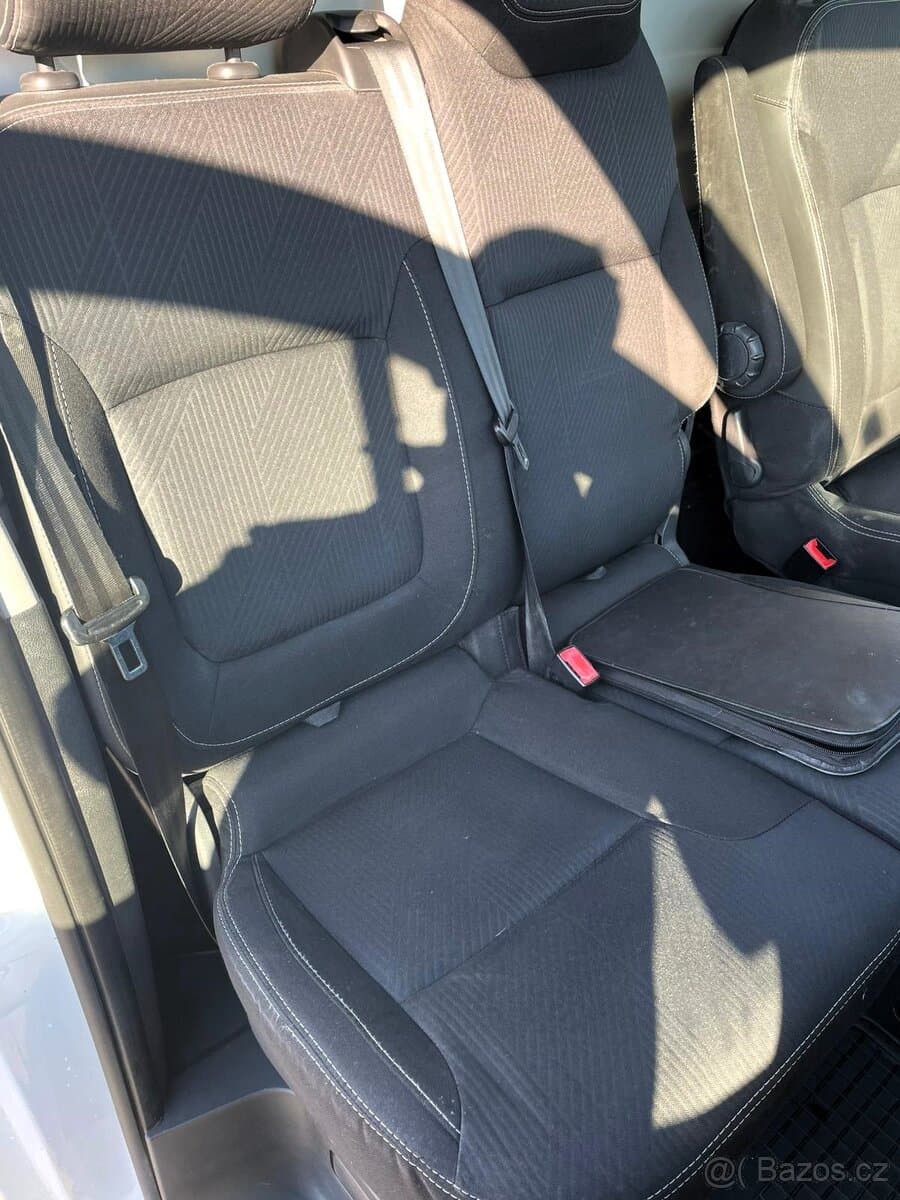 2015 Renault TRAFIC - 16