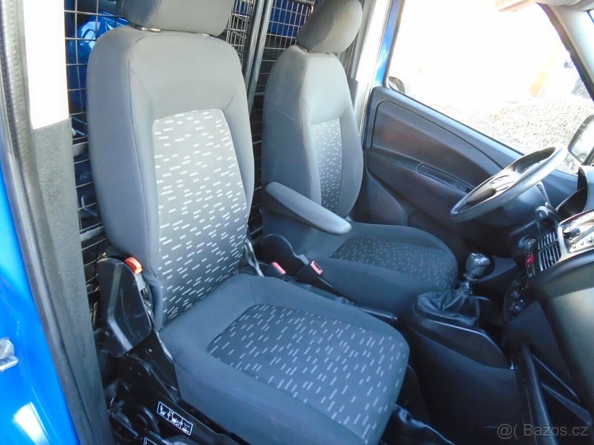 2014 Opel COMBO - 16