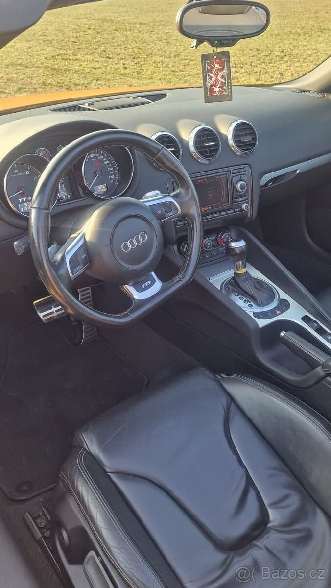 2008 Audi TT - 16