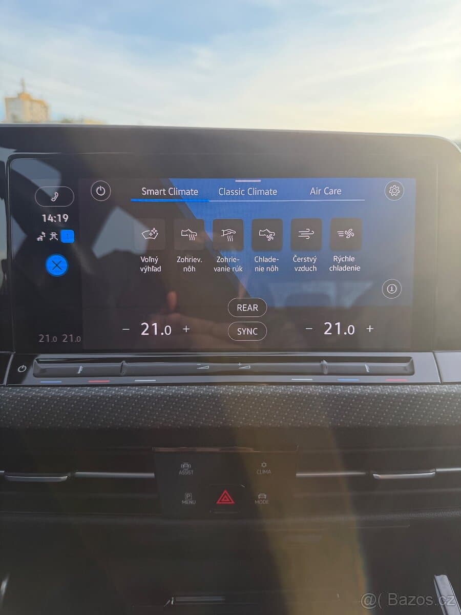 2022 Volkswagen GOLF - 16