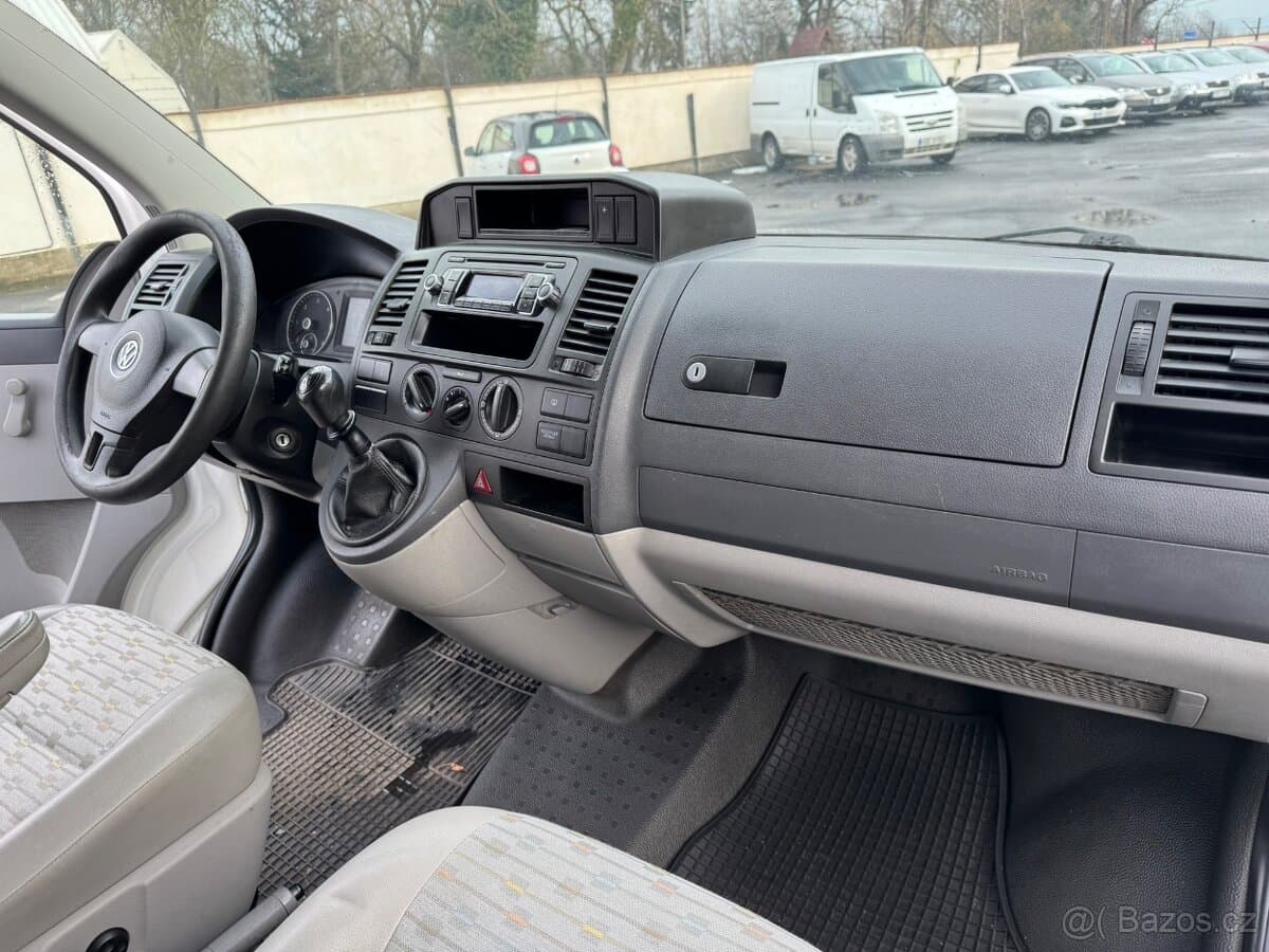2012 Volkswagen TRANSPORTER - 16