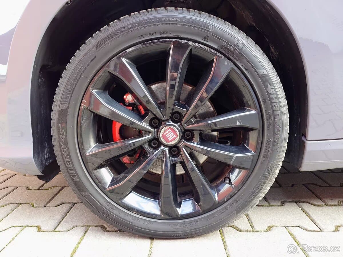 2020 Fiat TIPO - 16