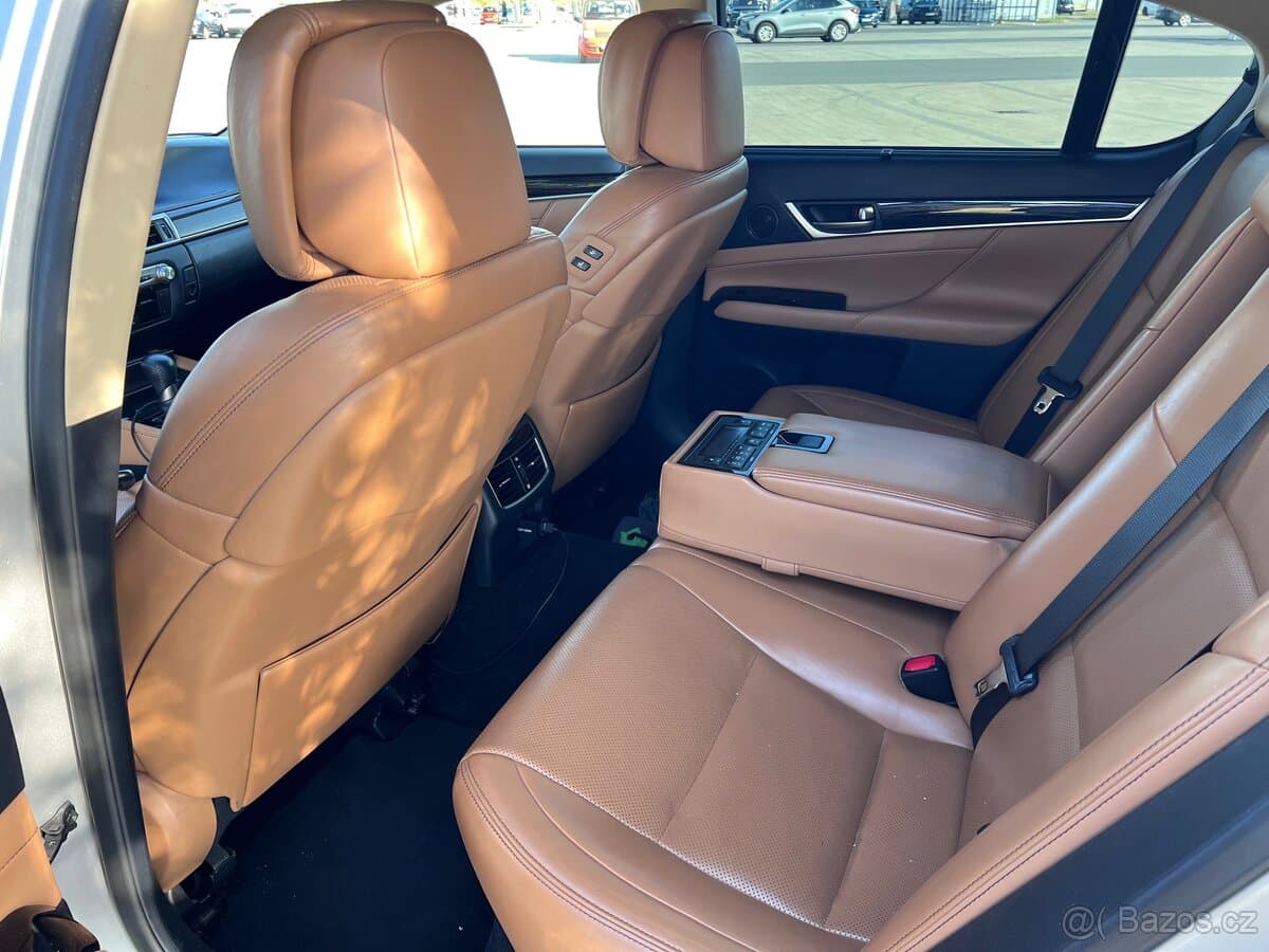 2012 Lexus GS - 16