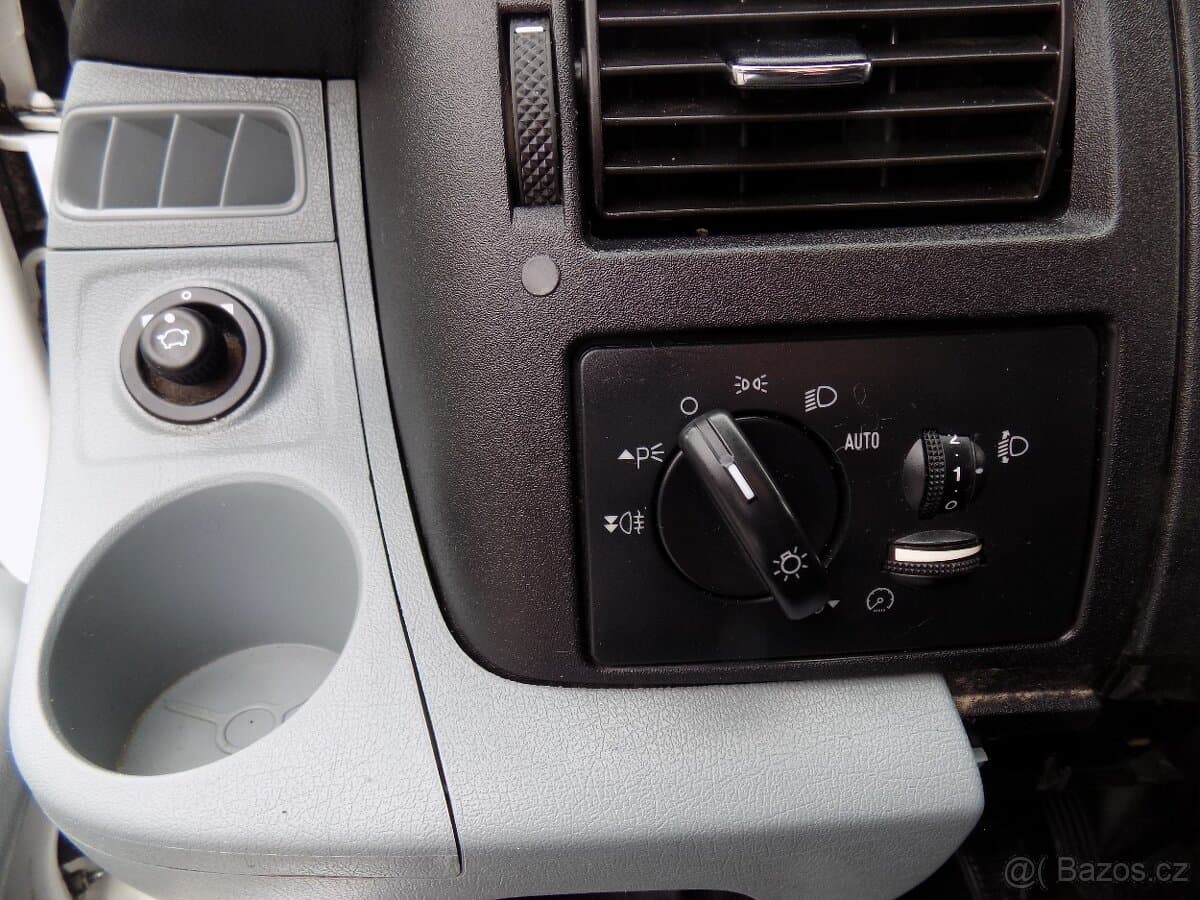 2010 Ford TRANSIT - 16