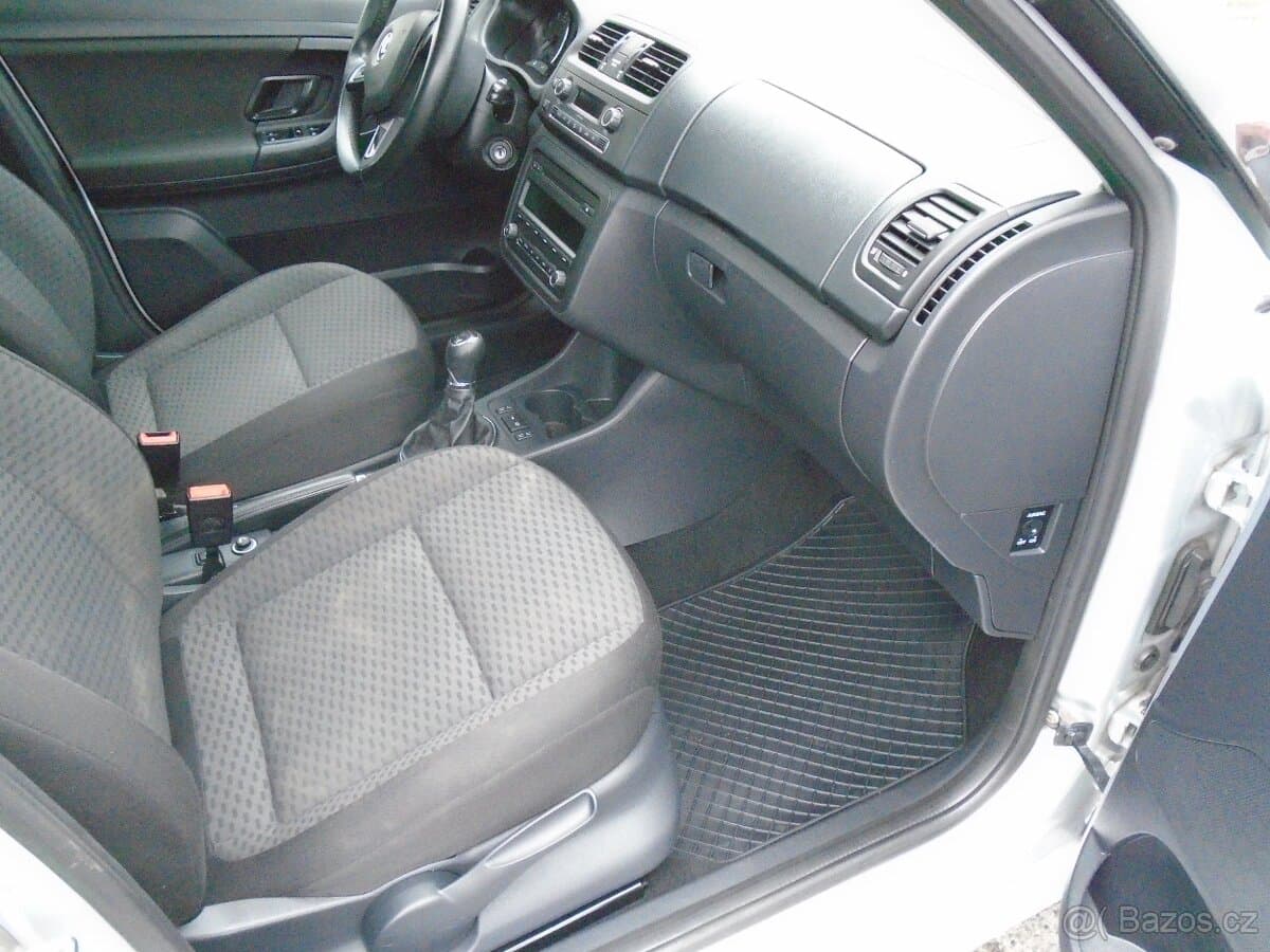 2015 Škoda ROOMSTER - 16