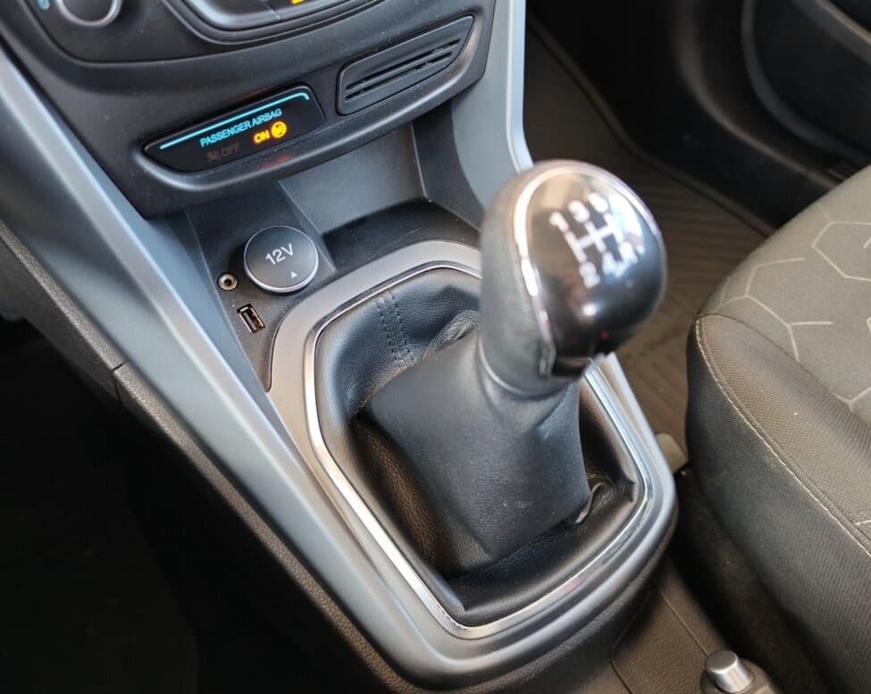 2015 Ford B-MAX - 16