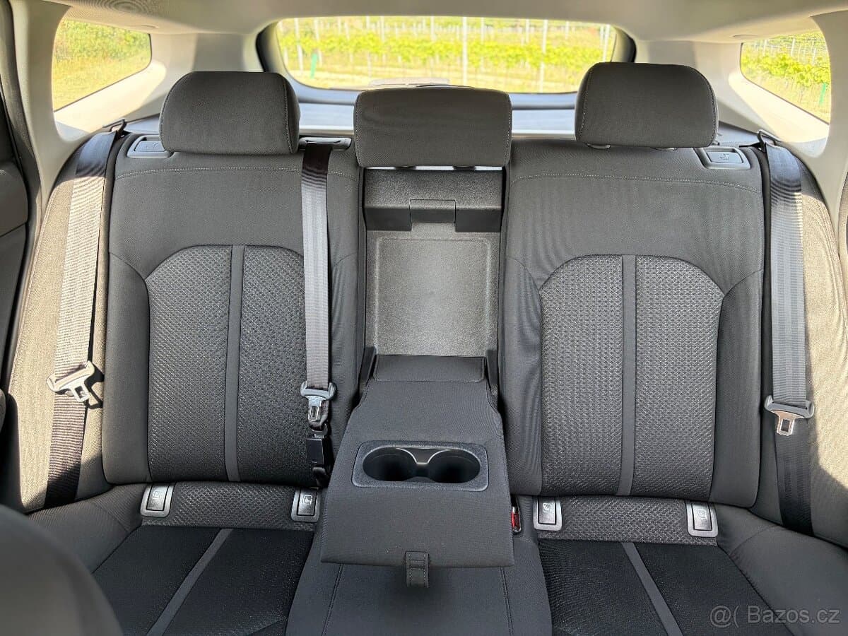 2017 Kia OPTIMA - 16