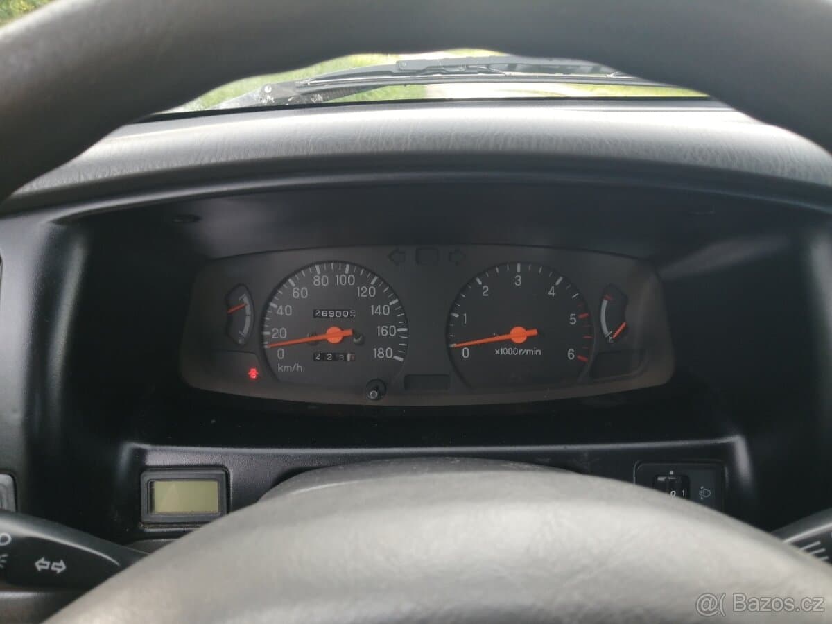 Mitsubishi L200 - 16
