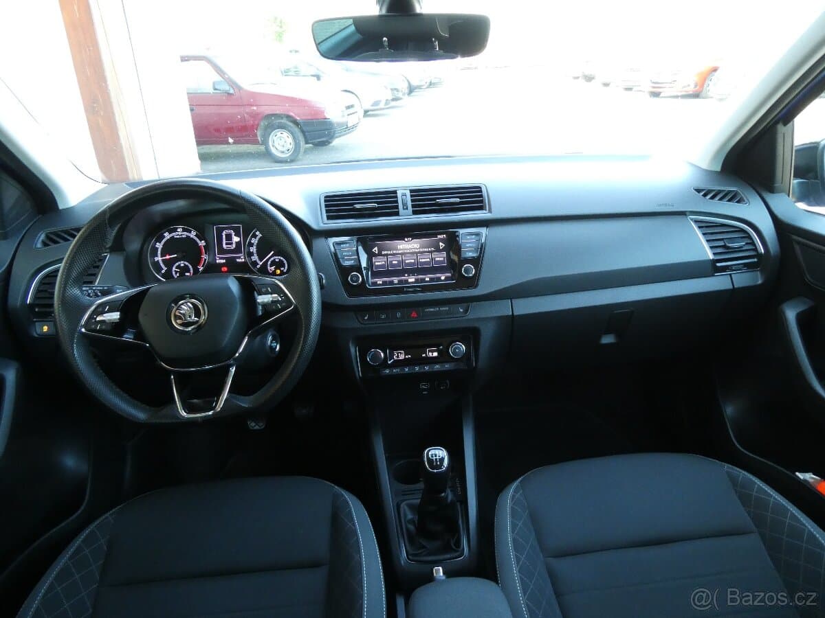 2022 Škoda FABIA - 16