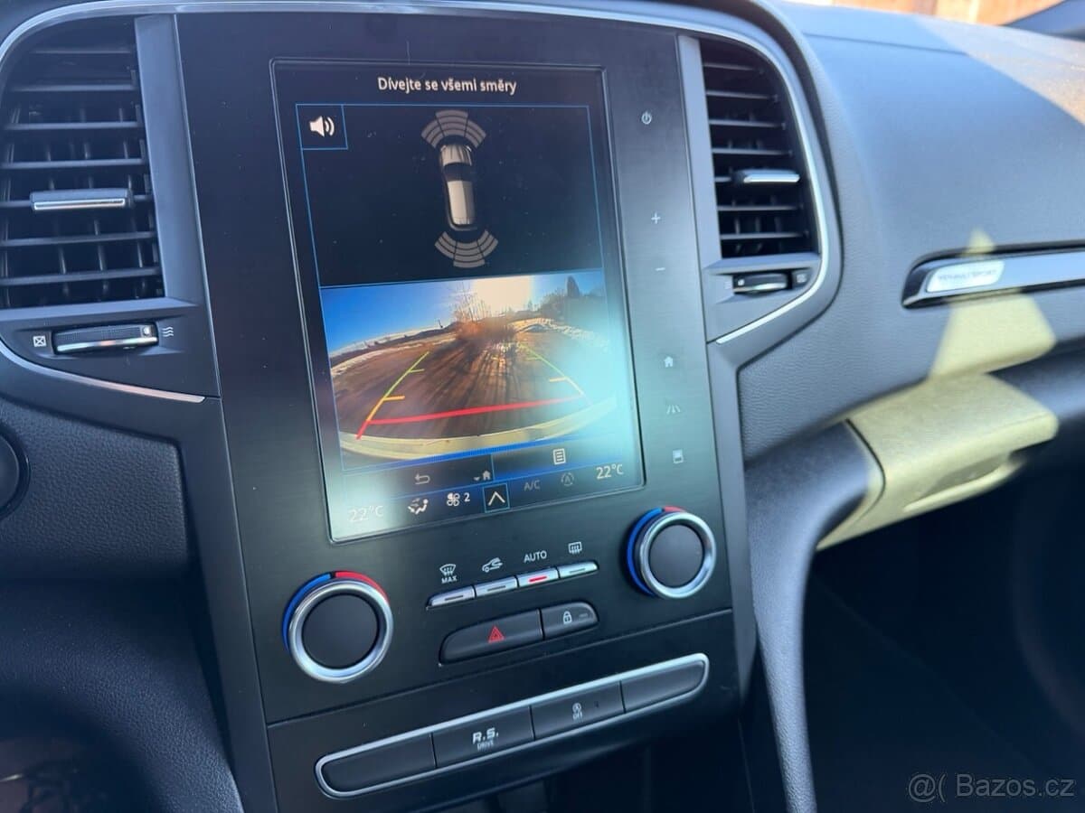 2018 Renault MEGANE - 16
