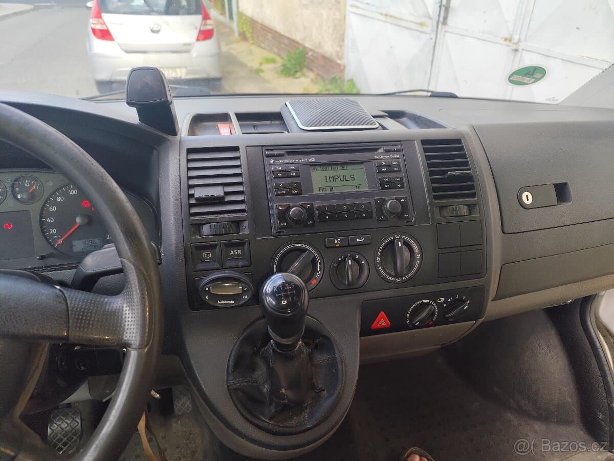 2005 Volkswagen TRANSPORTER - 16