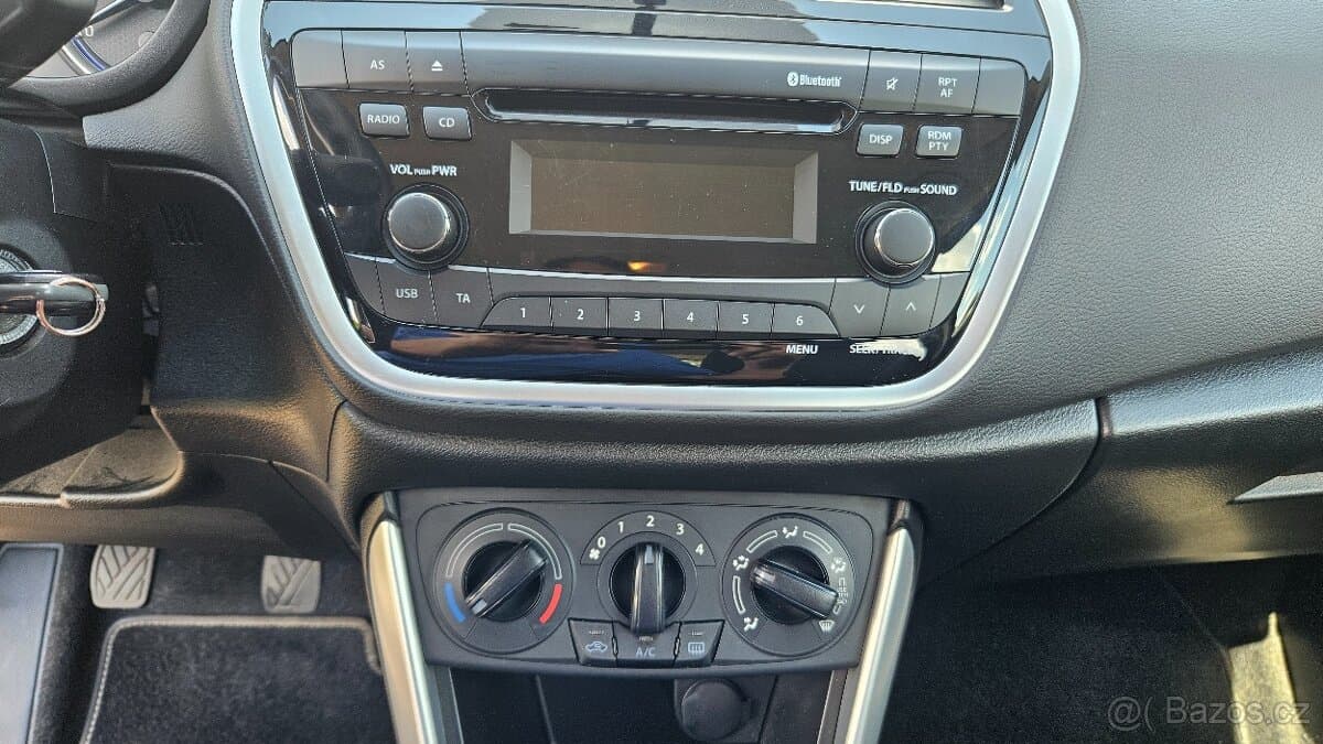 2017 Suzuki S-CROSS - 16