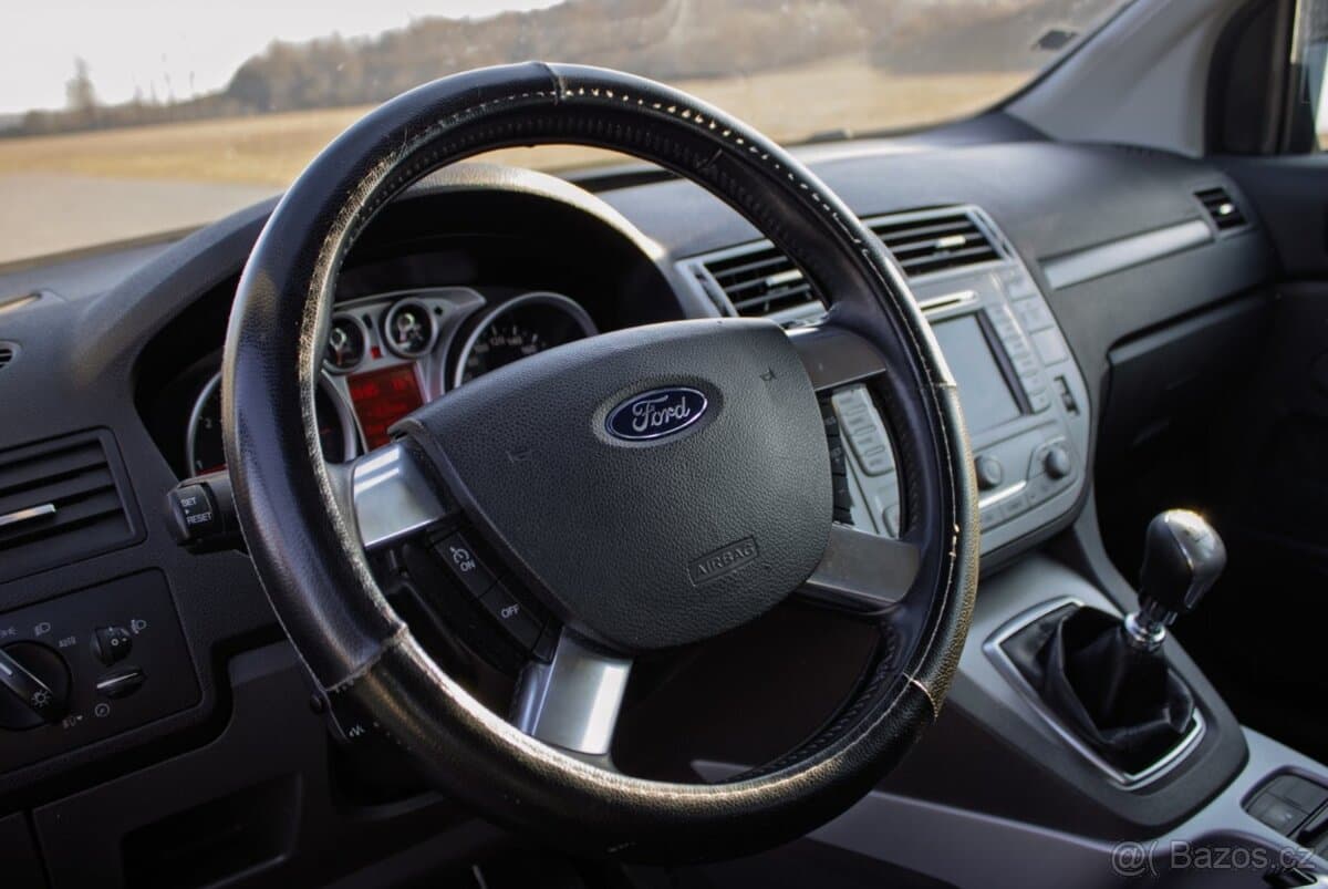 2012 Ford KUGA - 16