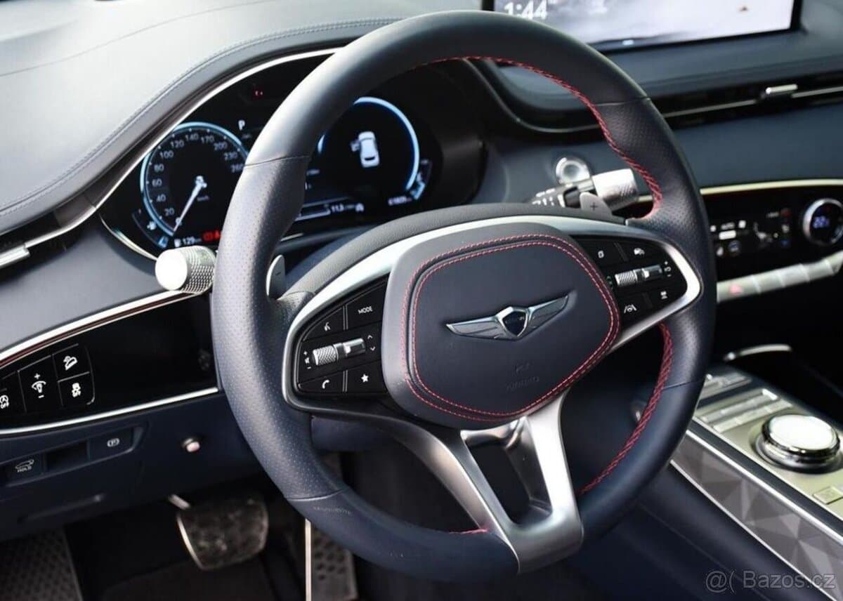 2022 Genesis GV70 - 16