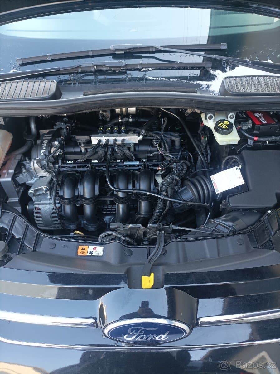 2013 Ford C-MAX - 16