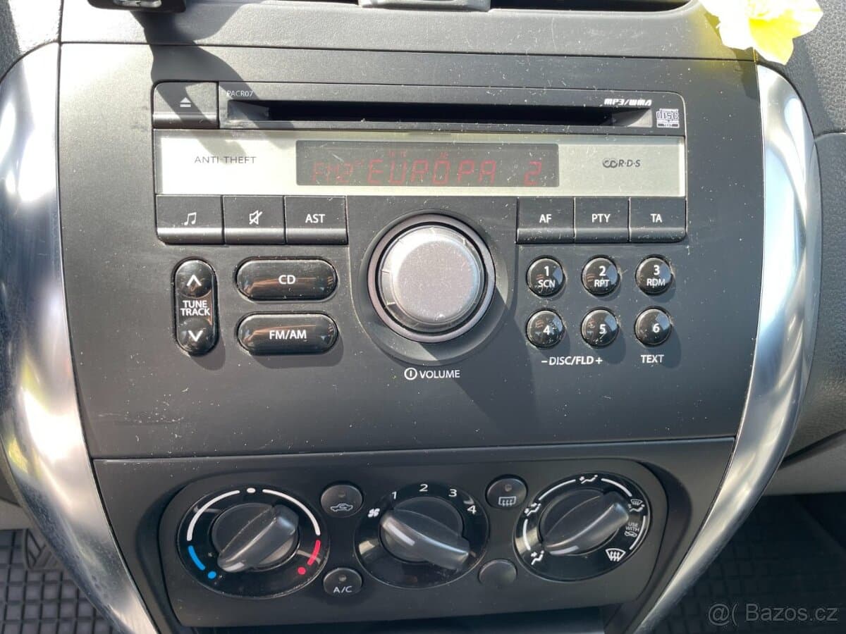 2013 Suzuki SX4 - 16