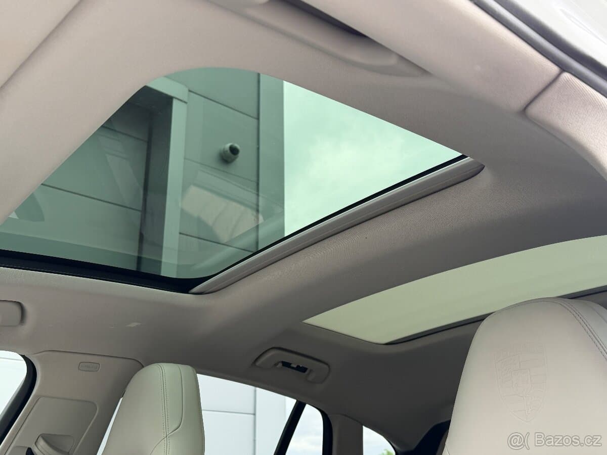 2019 Porsche PANAMERA - 16