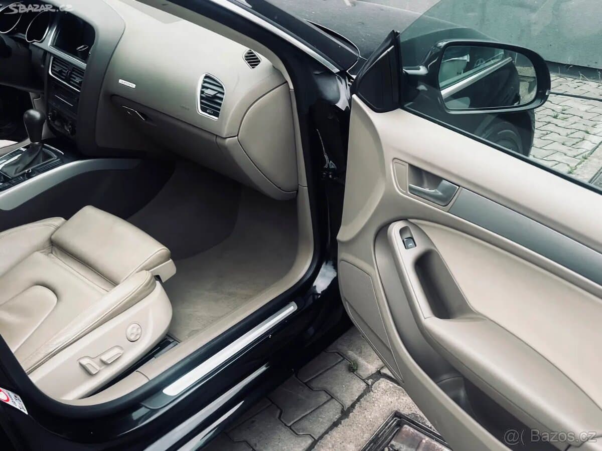 2011 Audi A5 - 16