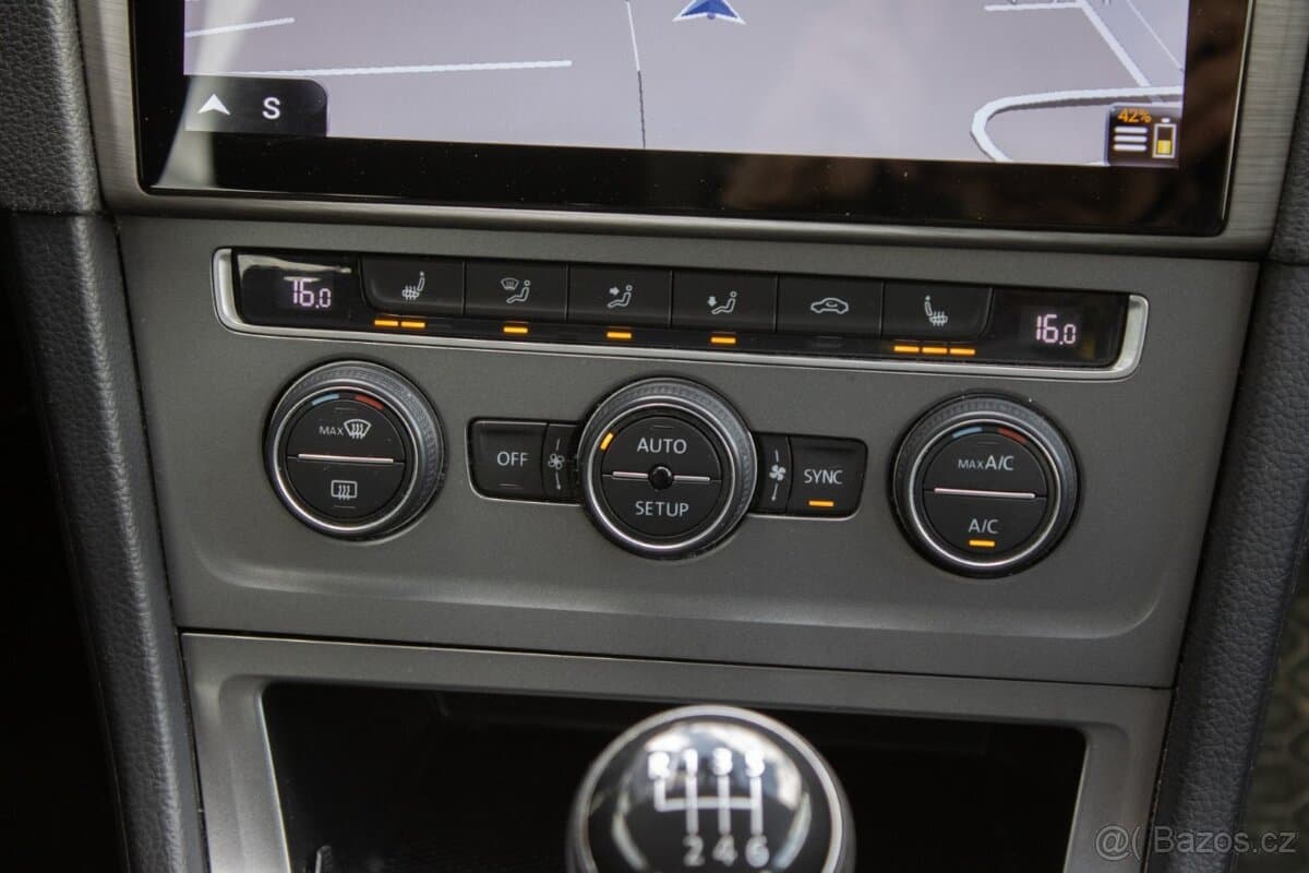 2014 Volkswagen GOLF - 16