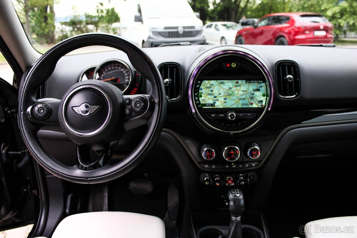 2017 Mini COUNTRYMAN - 16