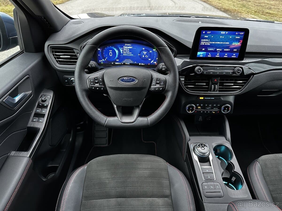 2023 Ford KUGA - 16