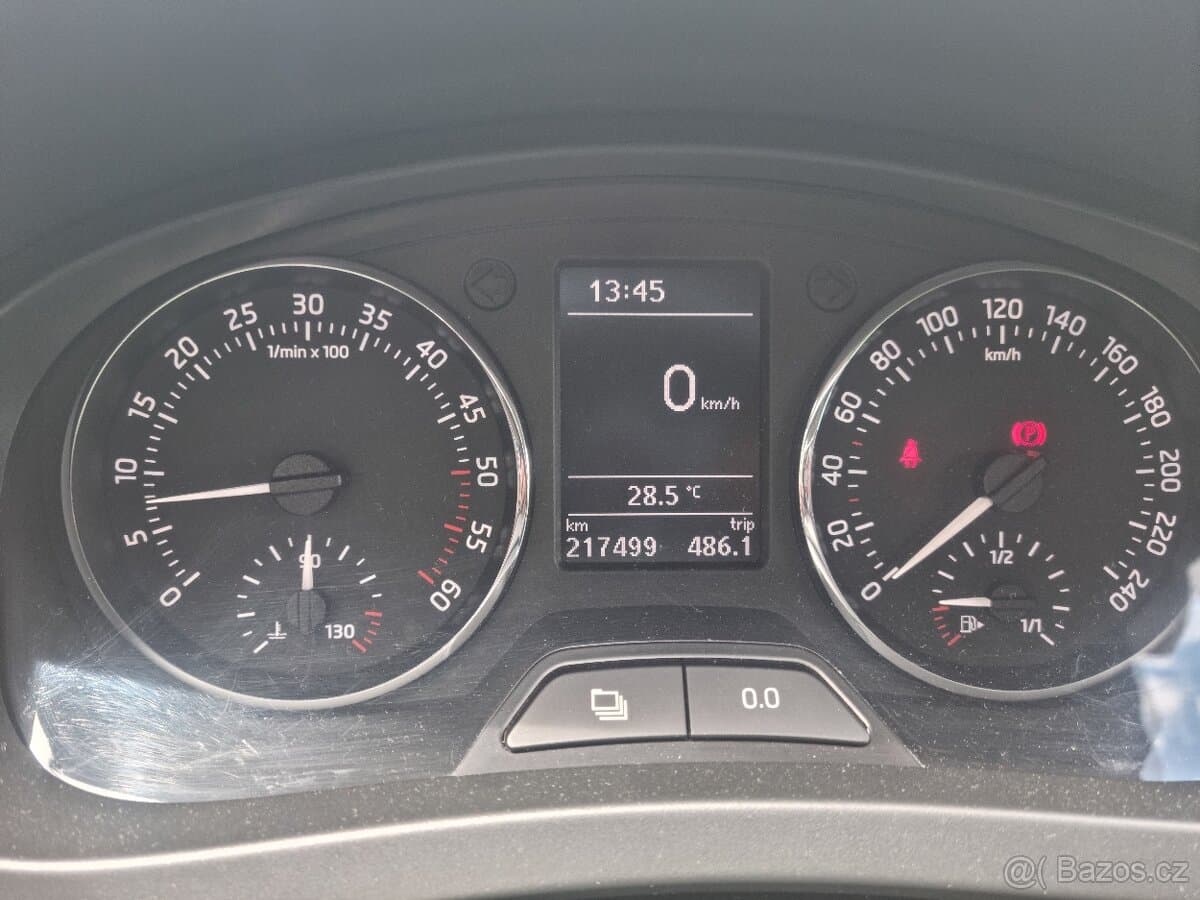 2014 Škoda RAPID - 16