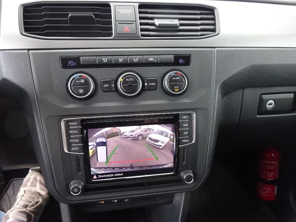 Volkswagen CADDY - 16