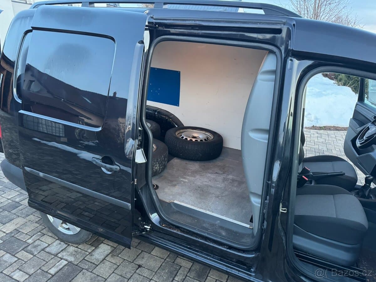 2017 Volkswagen CADDY - 16
