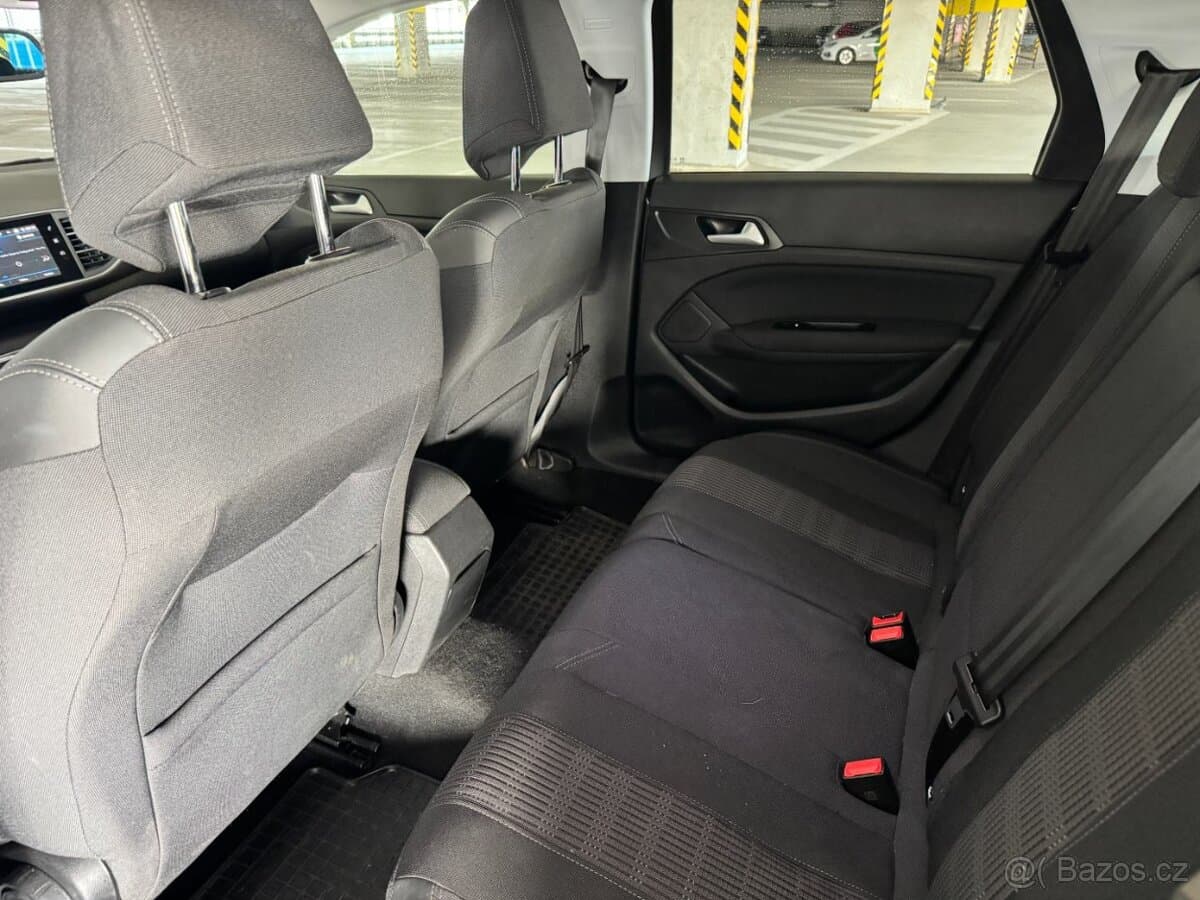 2019 Peugeot 308 - 16