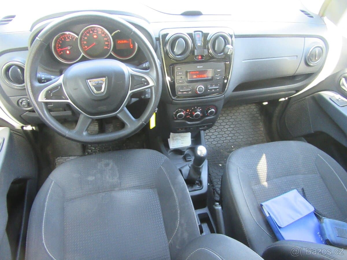 2018 Dacia LODGY - 16