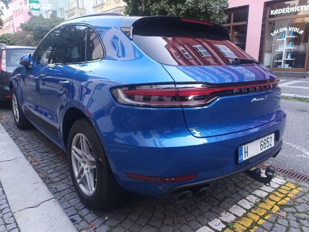 2019 Porsche MACAN - 16