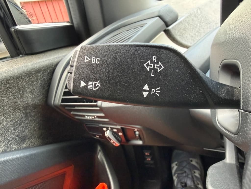 2019 BMW i3 - 16
