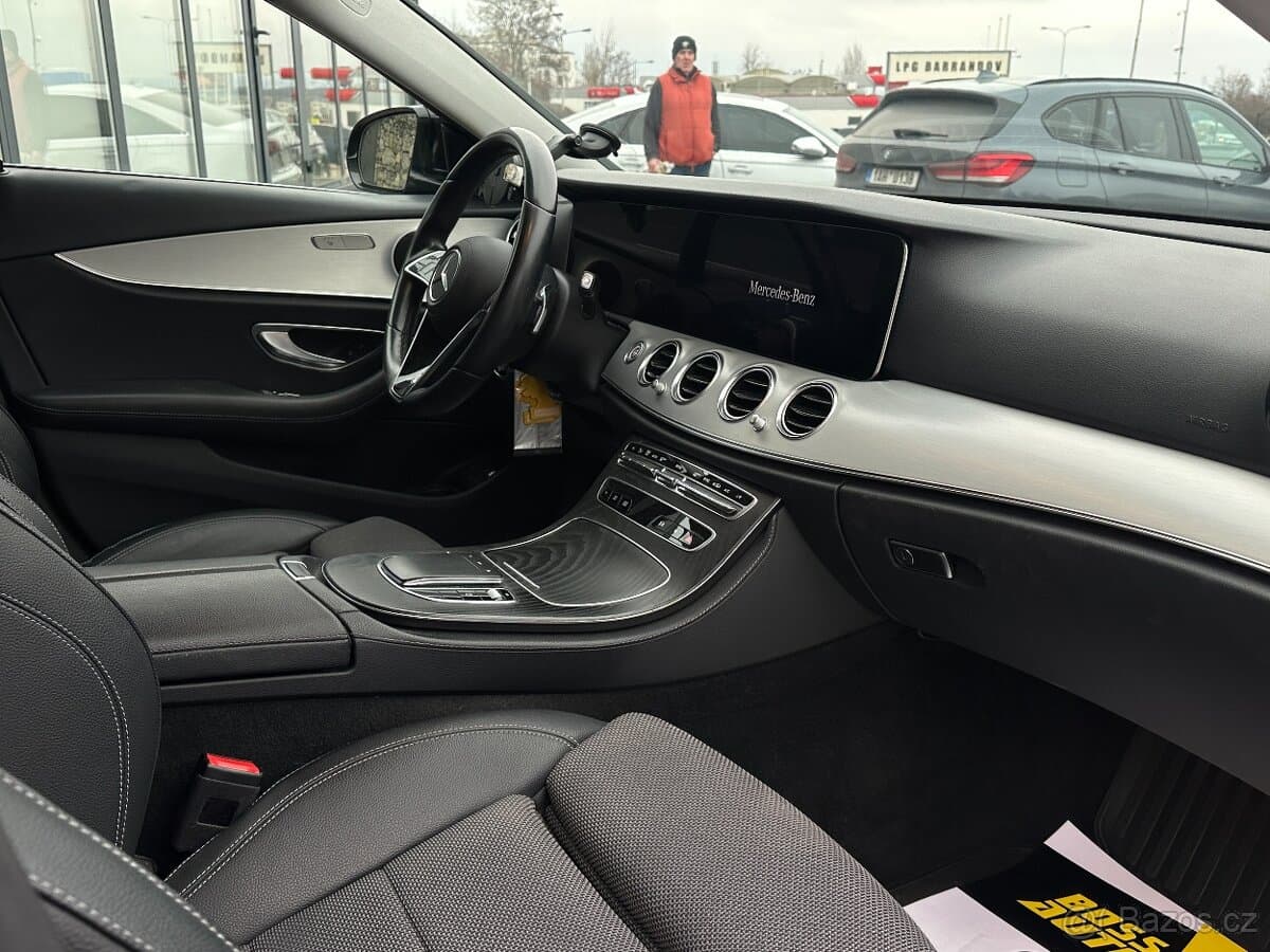 2022 Mercedes-Benz OSTATNÍ - 16