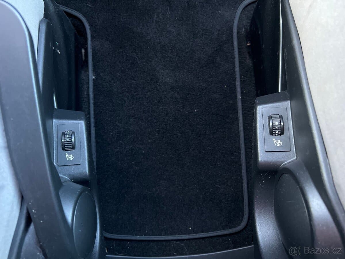 2011 Peugeot 807 - 16