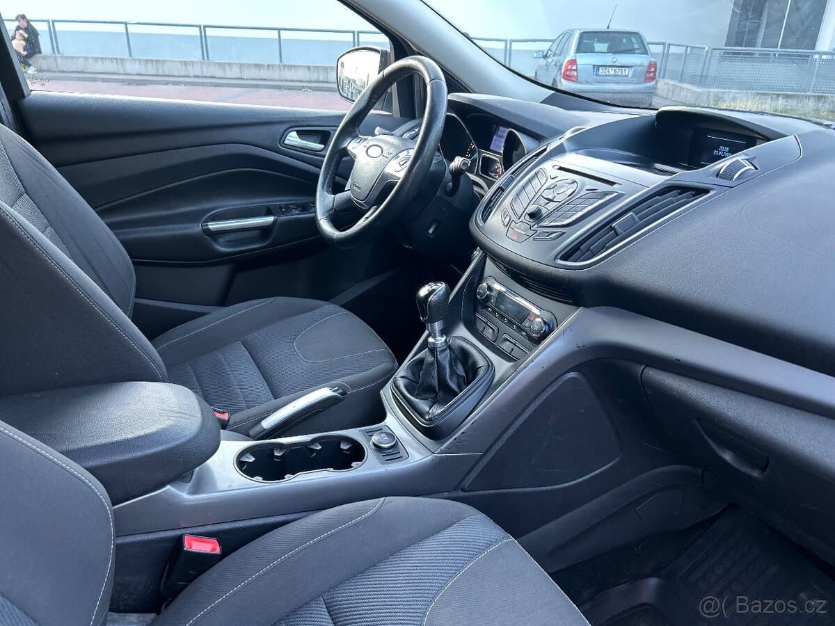 2013 Ford KUGA - 16