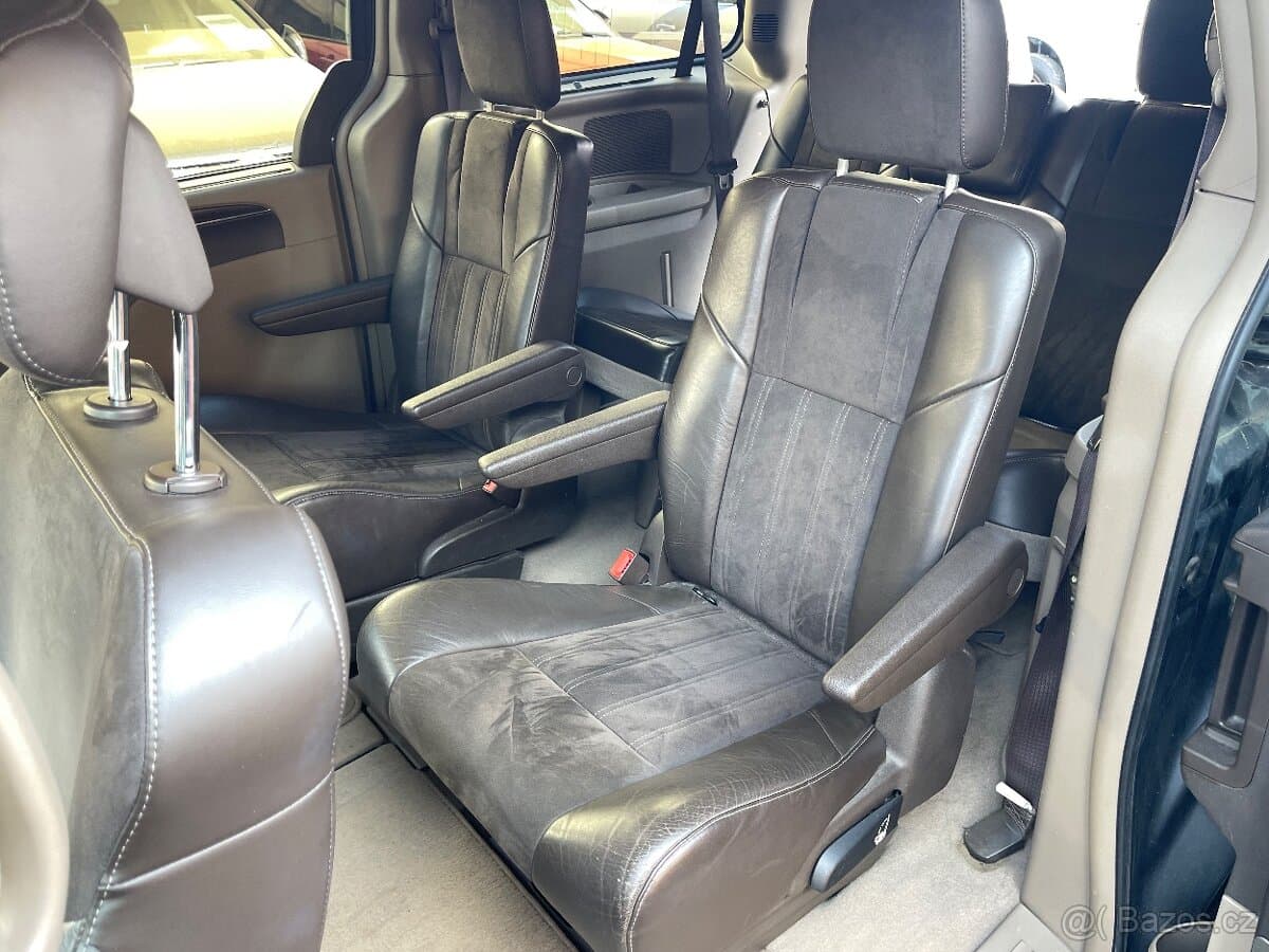 2013 Lancia VOYAGER - 16