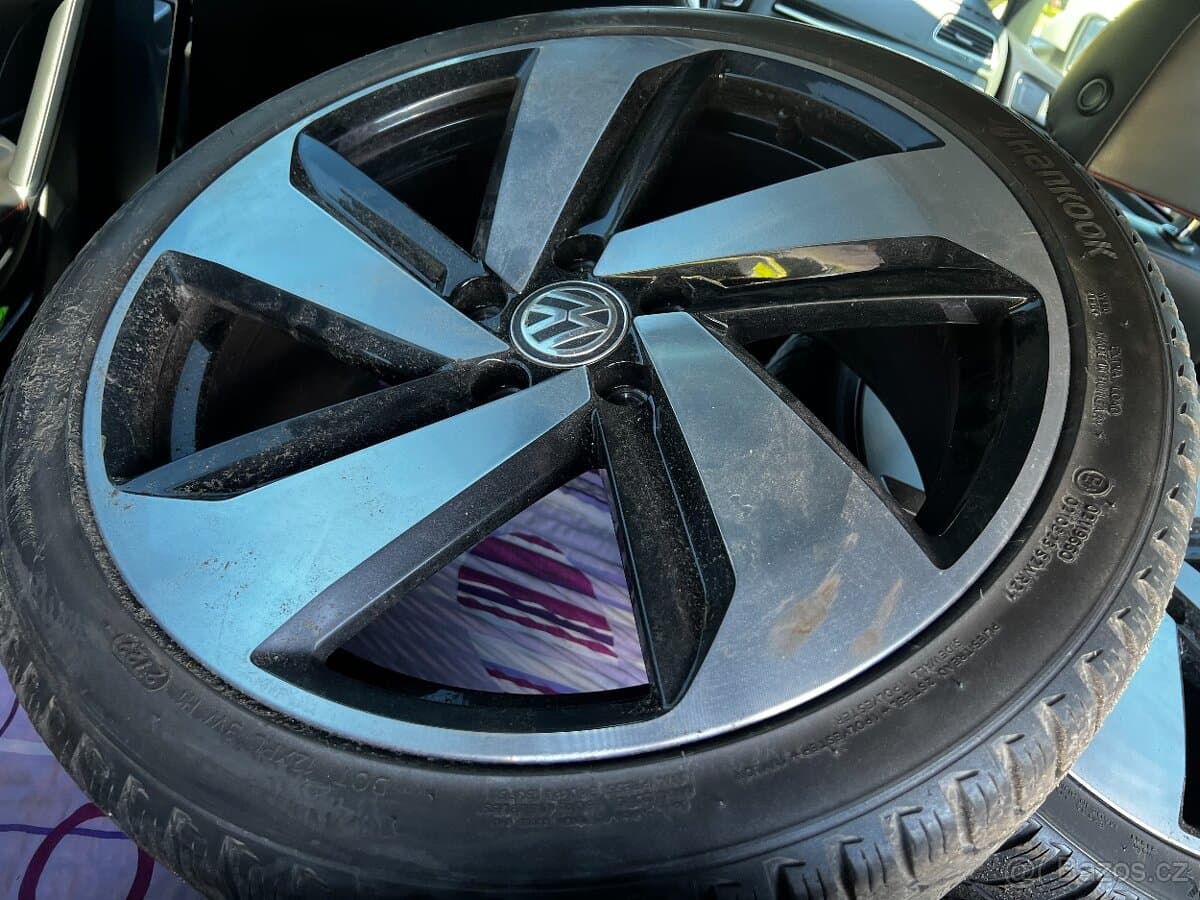 2014 Volkswagen GOLF - 16