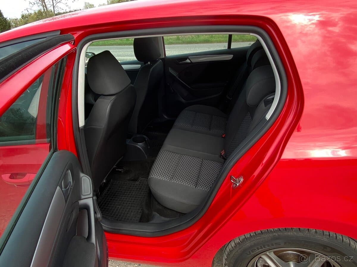 2009 Volkswagen GOLF - 16