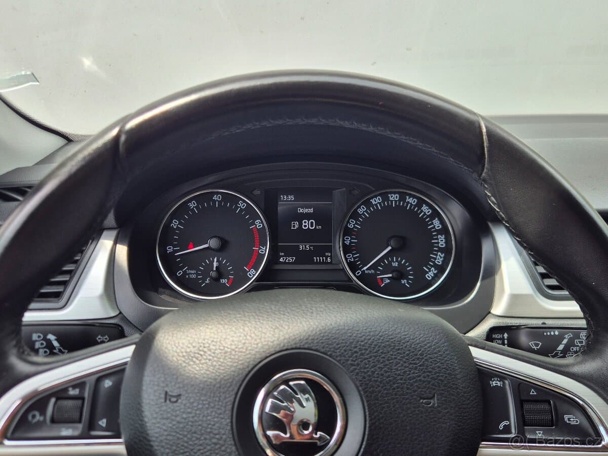 2017 Škoda RAPID - 16