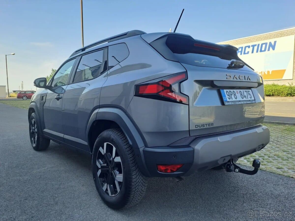 2025 Dacia DUSTER - 16