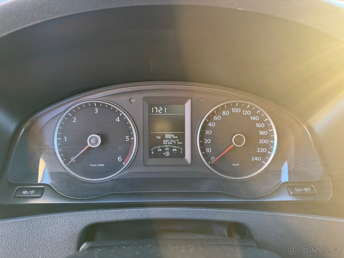 2013 Volkswagen TRANSPORTER - 16