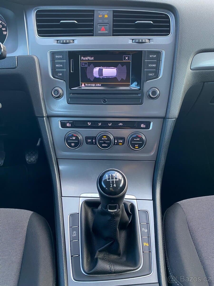 2014 Volkswagen GOLF - 16