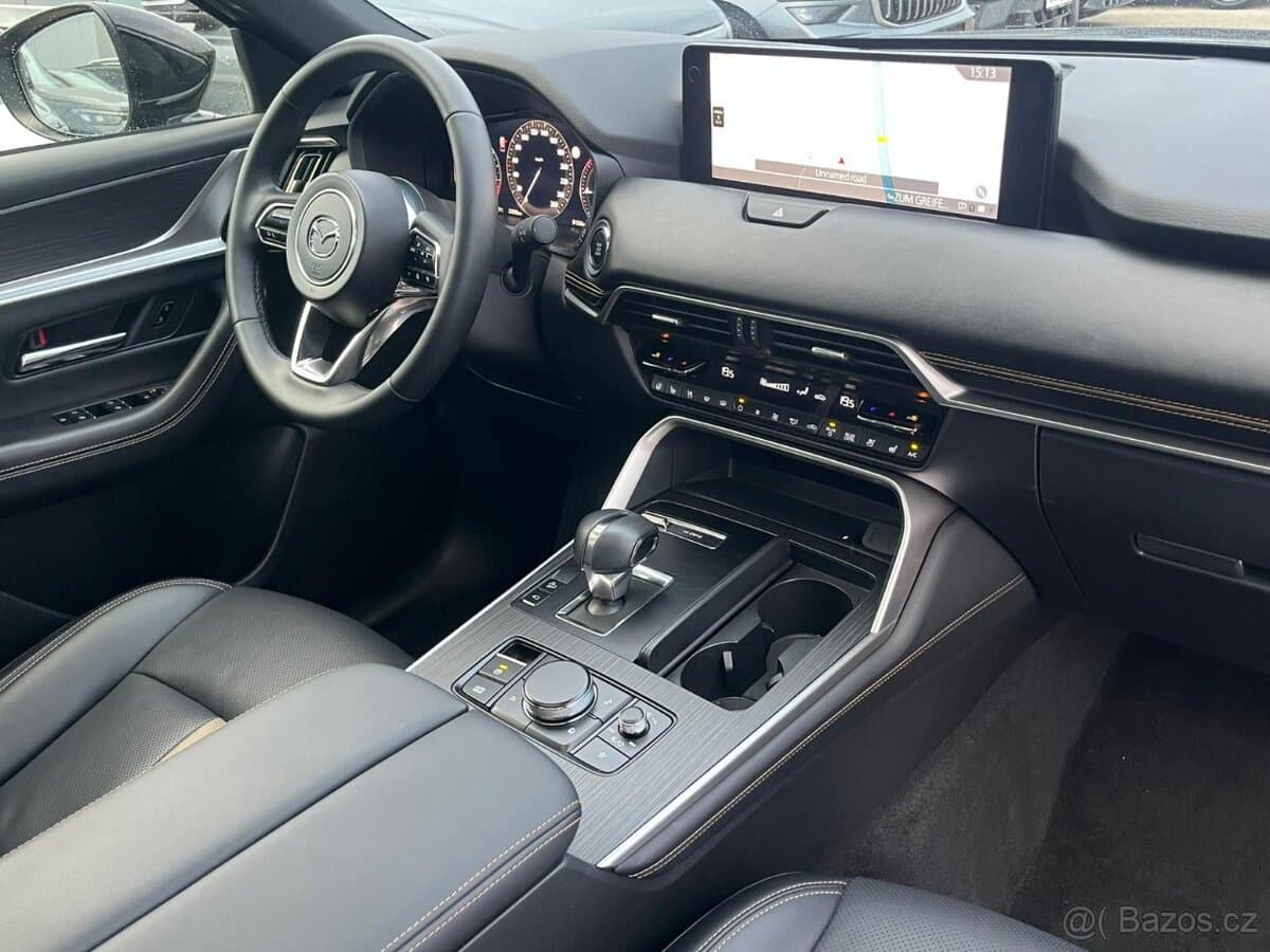 2025 Mazda CX-80 - 16