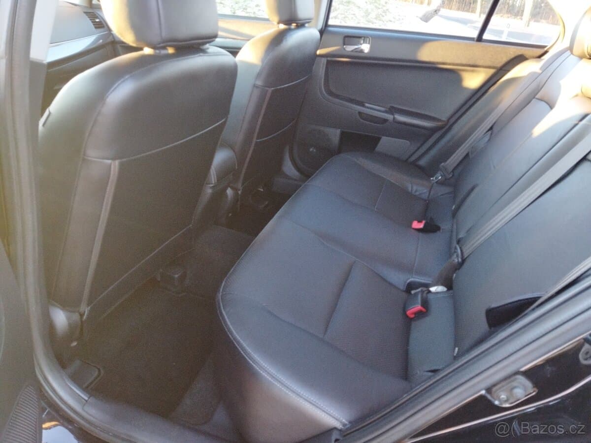 2010 Mitsubishi LANCER - 16
