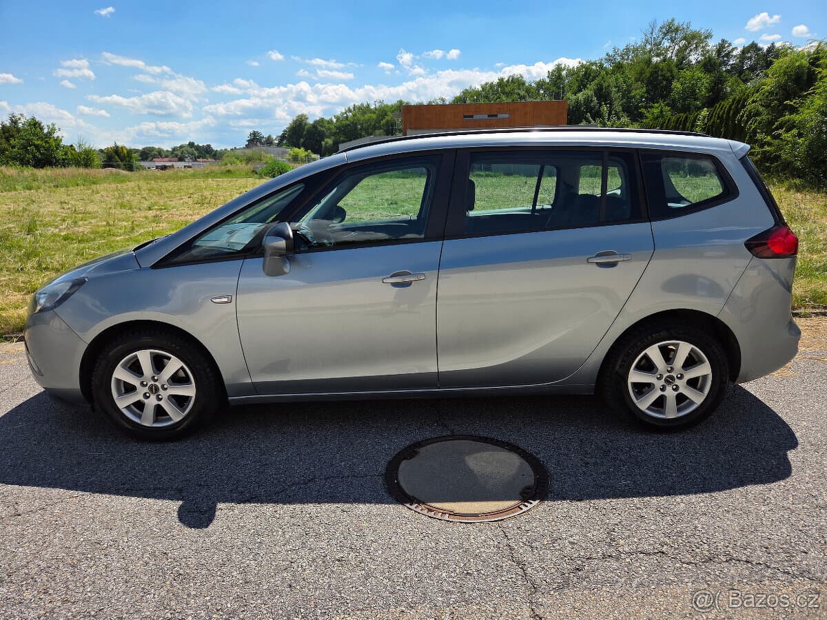 2014 Opel ZAFIRA - 16