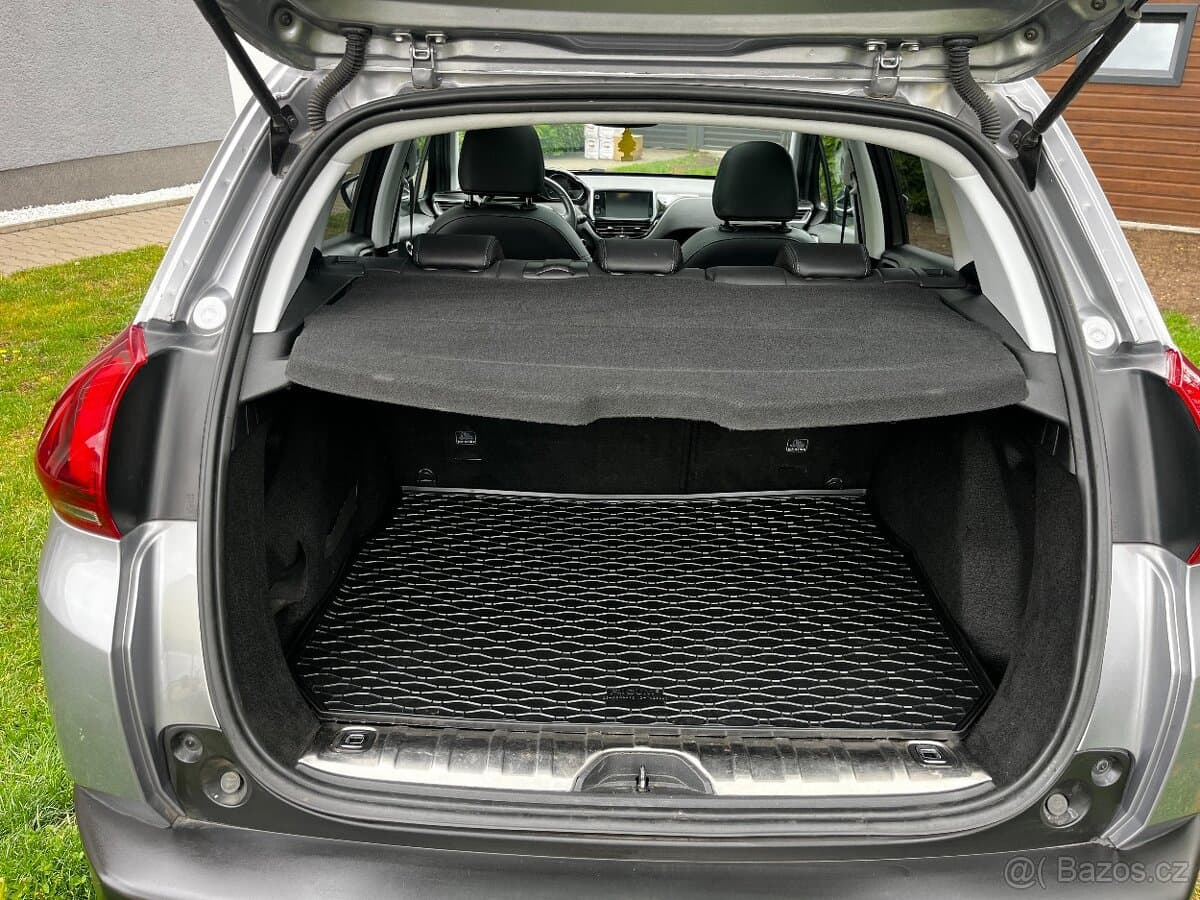 2017 Peugeot 2008 - 16