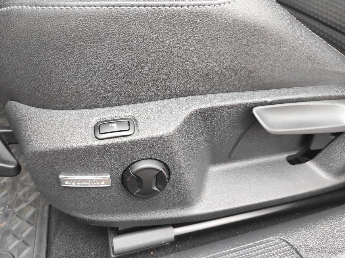 2014 Volkswagen GOLF - 16